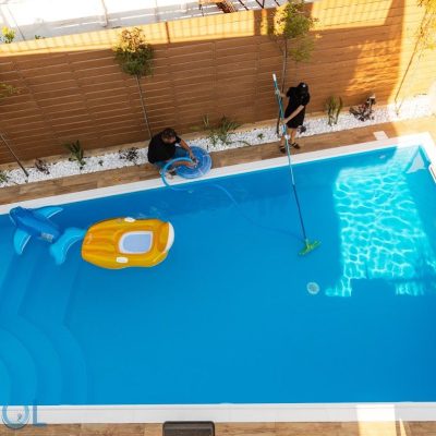 Αυτόματη Απολύμανση Πισίνας με Ηλεκτρόλυση Άλατος: Άνεση και Καθαρό Νερό για κάθε Πισίνα